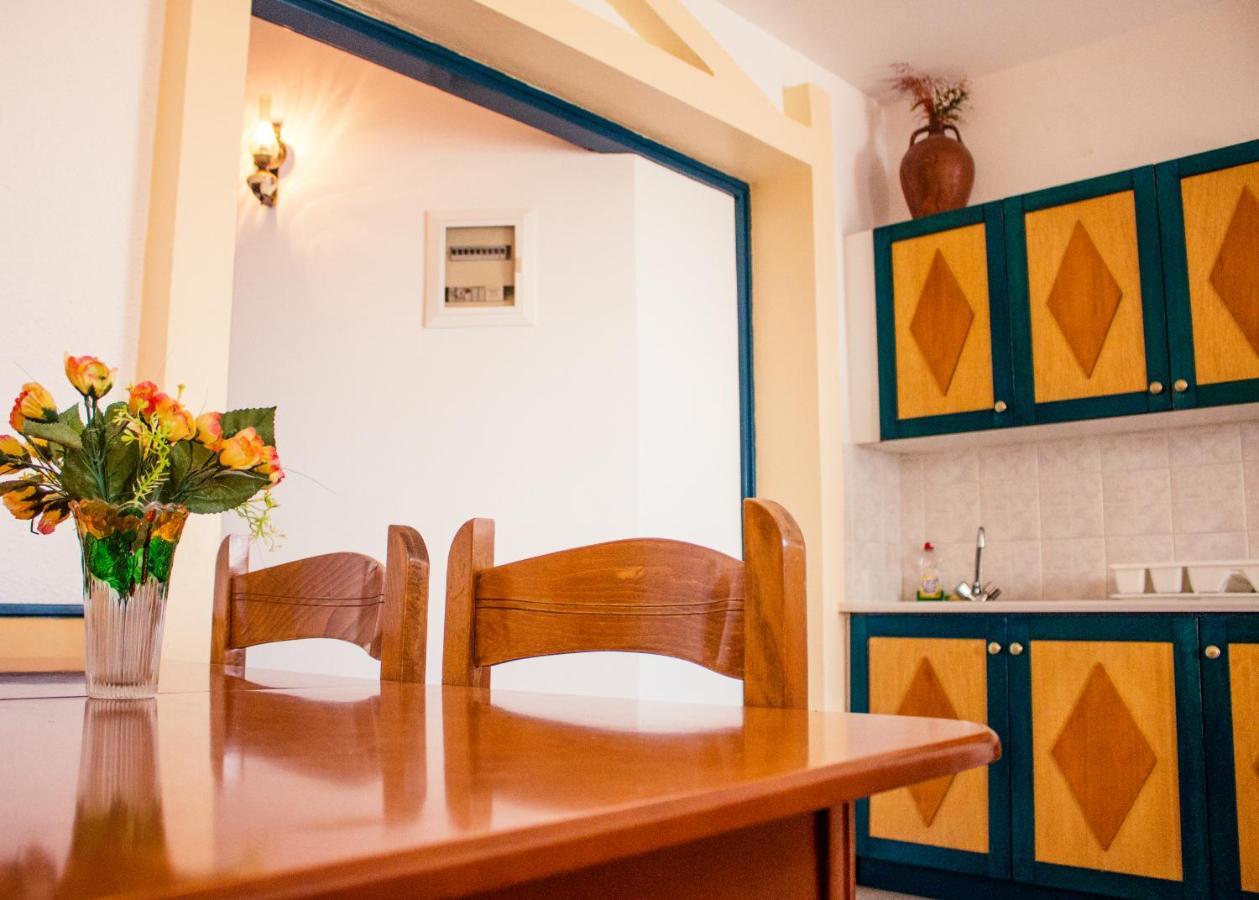 Limanaki Apartments ฟาลิรากี ภายนอก รูปภาพ